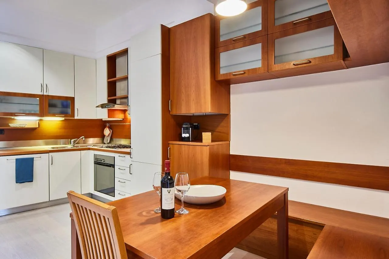 Sempione Luxury Suite - Exclusive Apartment Milan